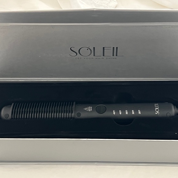 NEW Soleil Styling Comb Brush